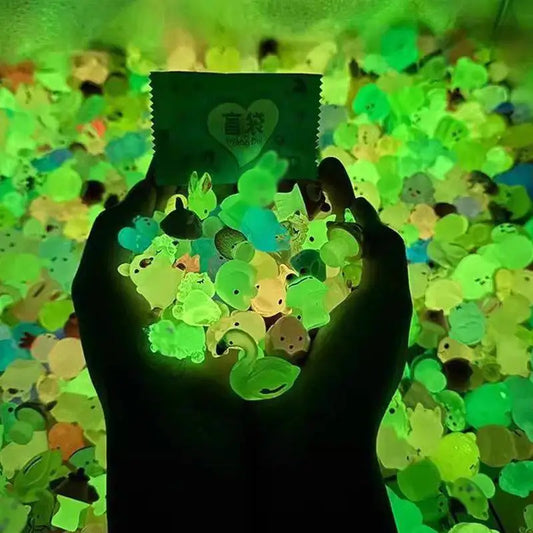 10/20/30/60PCS Glow In The Dark Mini Resin Animals