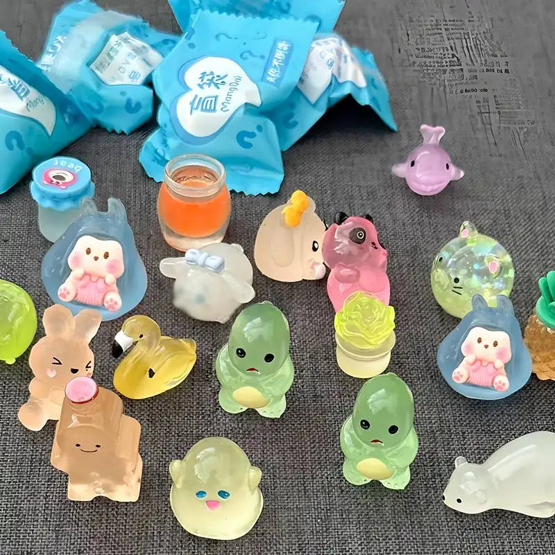 10/20/30/60PCS Glow In The Dark Mini Resin Animals