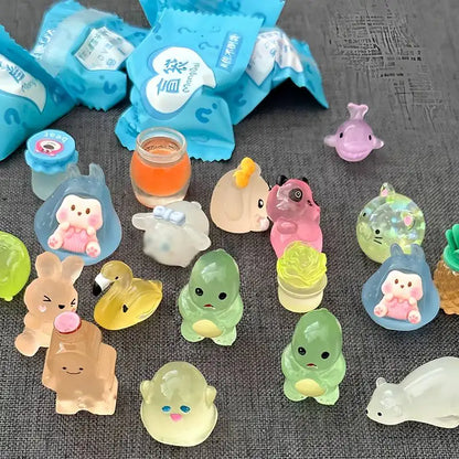 10/20/30/60PCS Glow In The Dark Mini Resin Animals