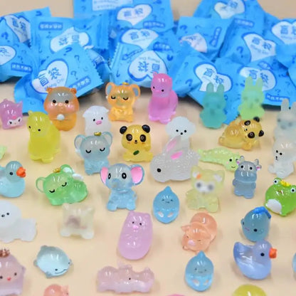 10/20/30/60PCS Glow In The Dark Mini Resin Animals